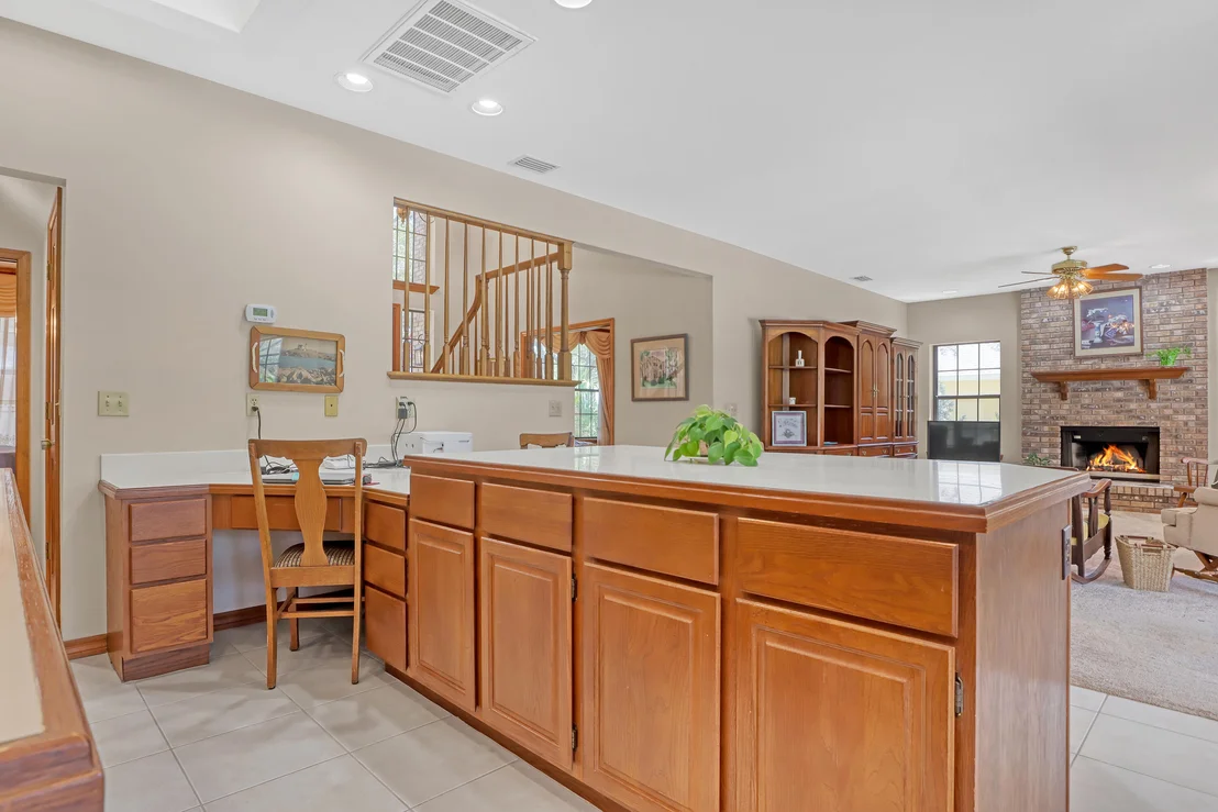 Photo of 561 Nightingale Drive