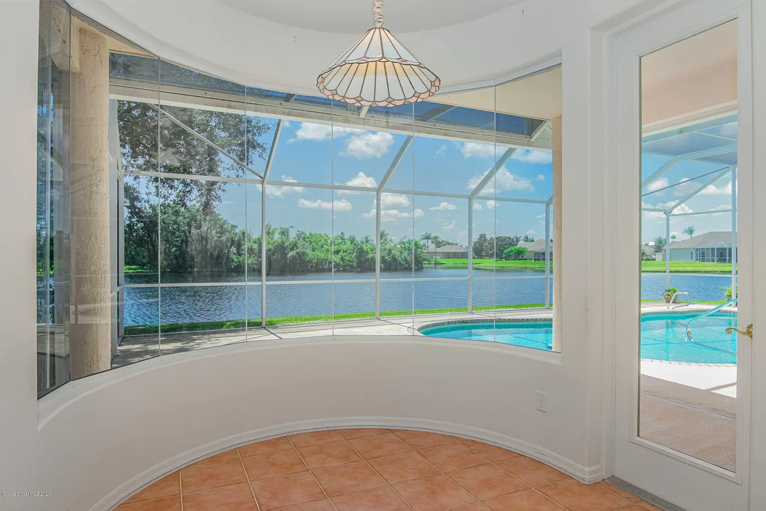 Photo of 923 Wildwood Drive