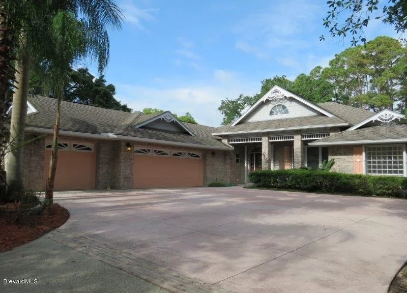 Photo of 3500 Willowwood Drive