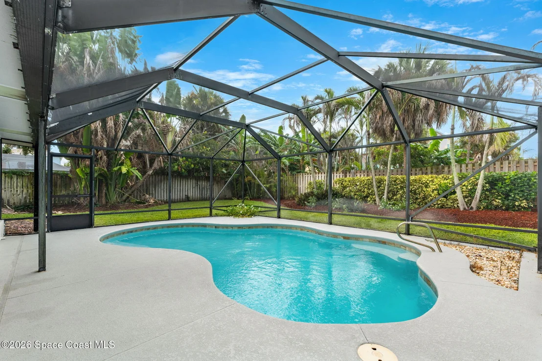 Photo of 6765 Angeles Road