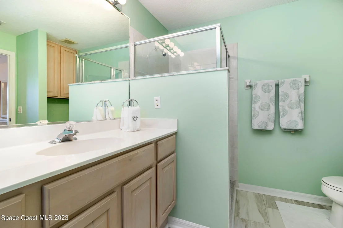 Photo of 2421 Addington Circle