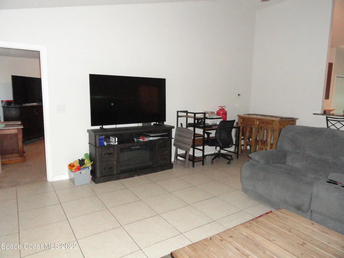 Photo of 6424 Muller Avenue