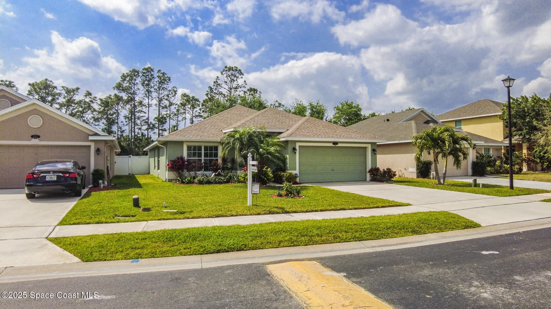 Photo of 1287 Alaqua Way