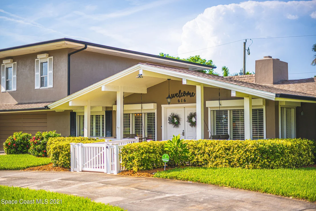 Photo of 616 Hibiscus Trail