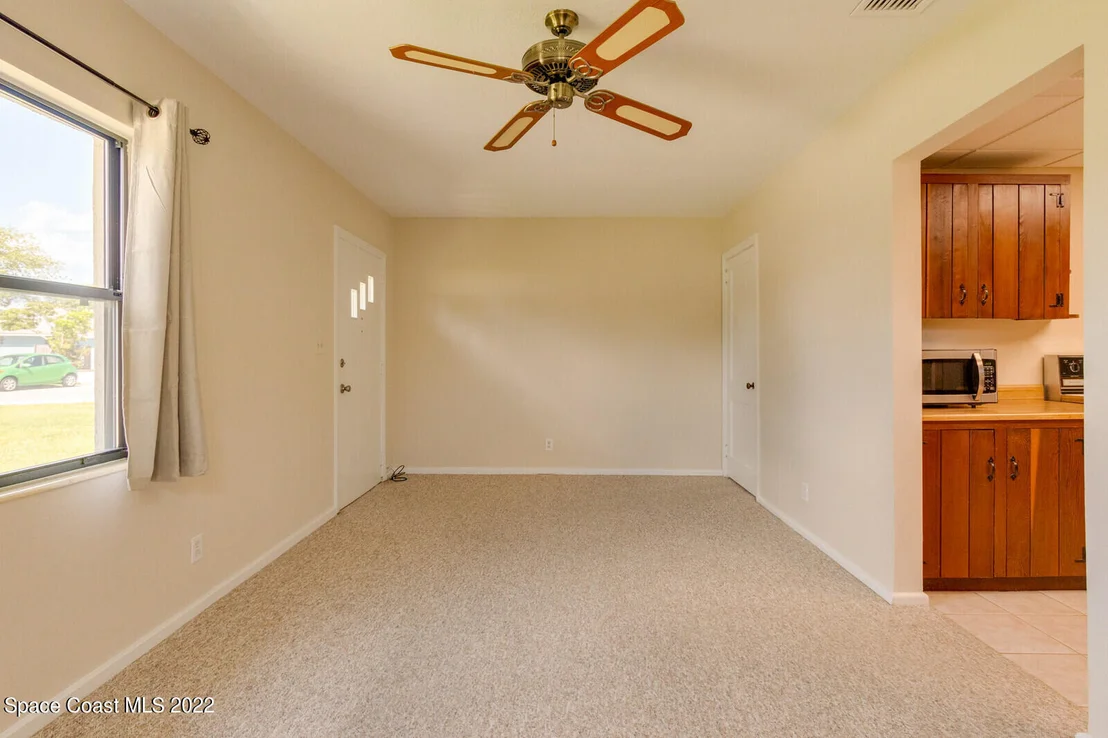 Photo of 307 Vesta Circle