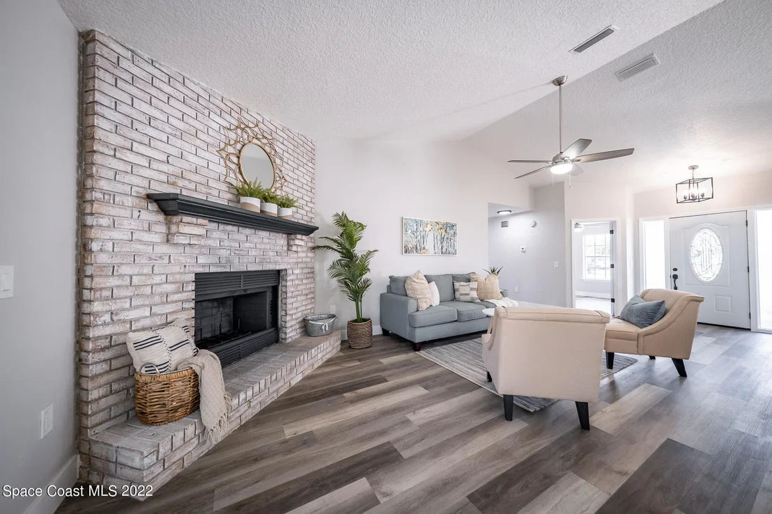 Photo of 5075 Jumper Street
