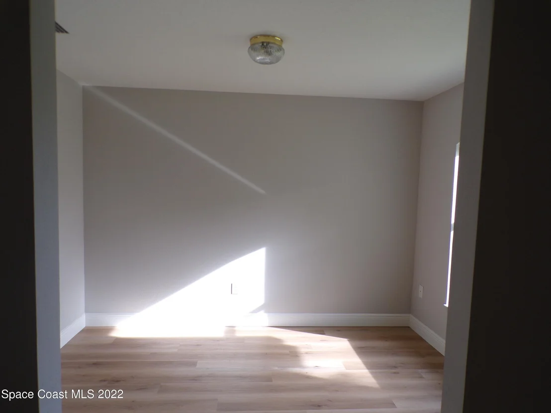 Photo of 129 Drake Way