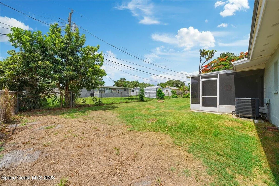 Photo of 2559 Floridiane Drive