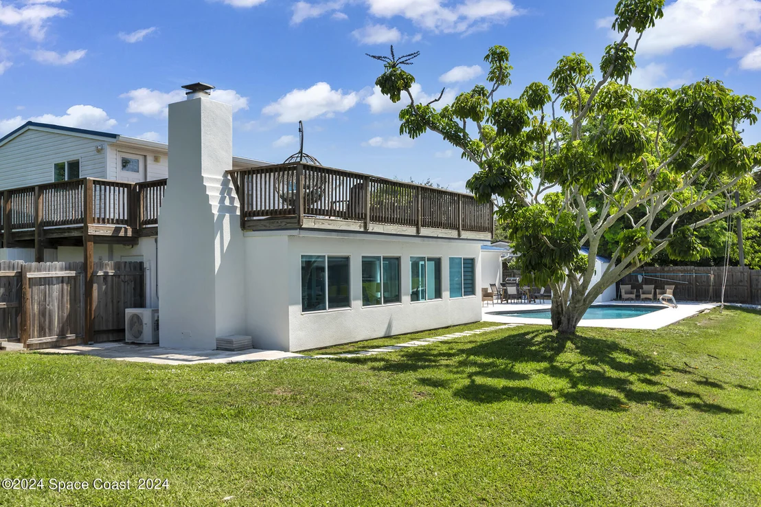 Photo of 492 Dempsey Drive