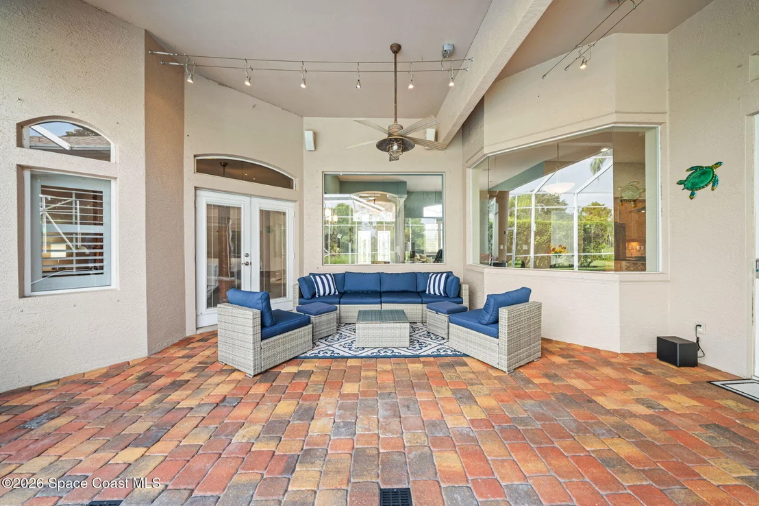 Photo of 1045 Starling Way