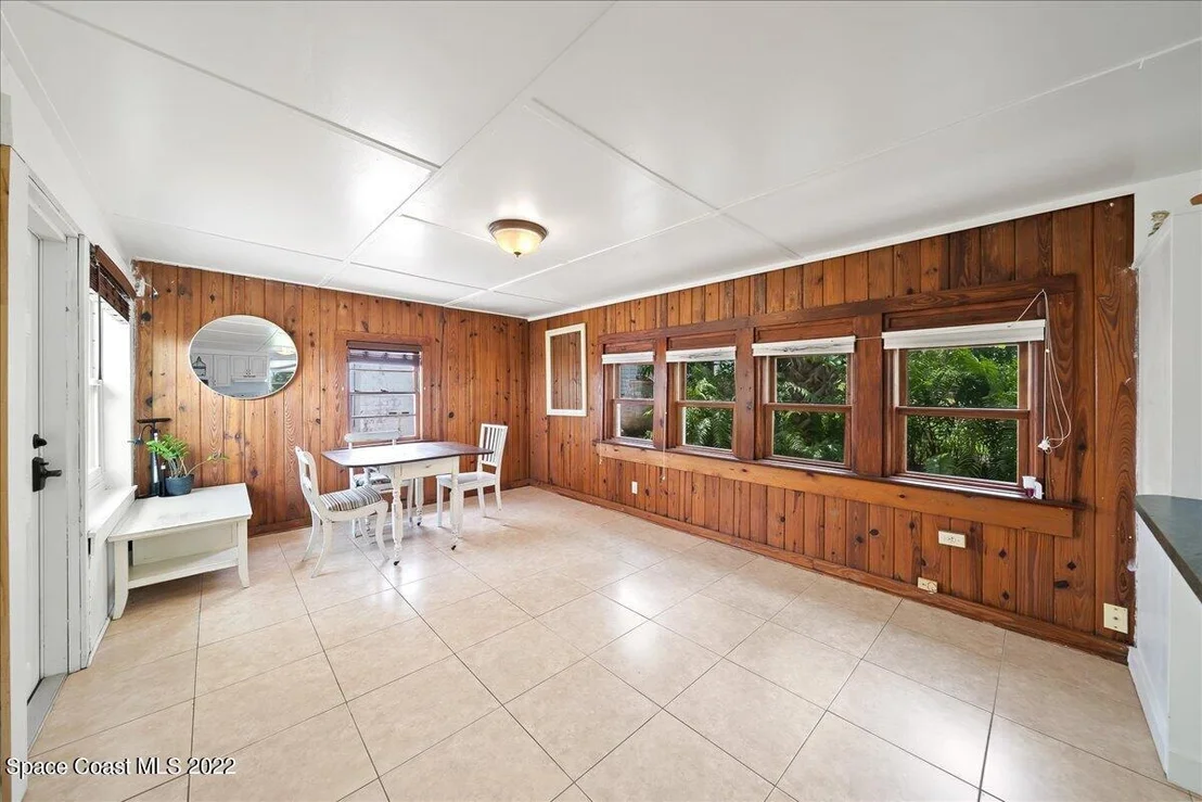 Photo of 2915 N Indian River Drive