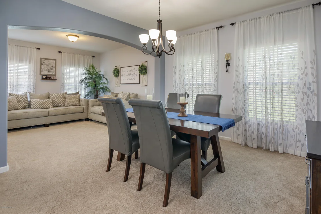 Photo of 559 Trymore Drive SE