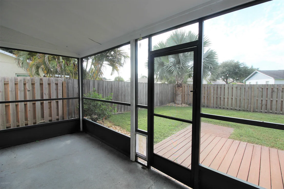 Photo of 1696 Clover Circle