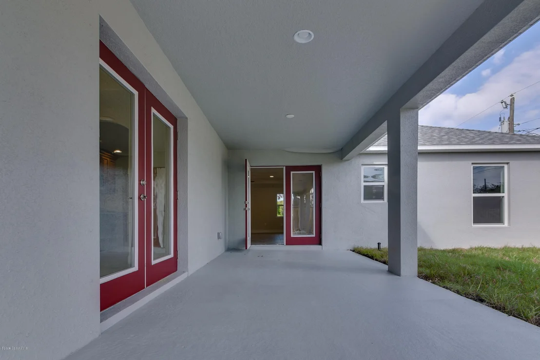 Photo of 1111 Commerce Road SE