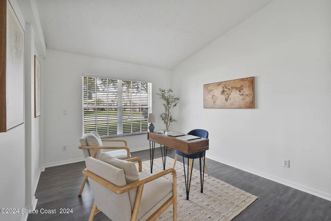 Photo of 1049 Jacaranda Circle
