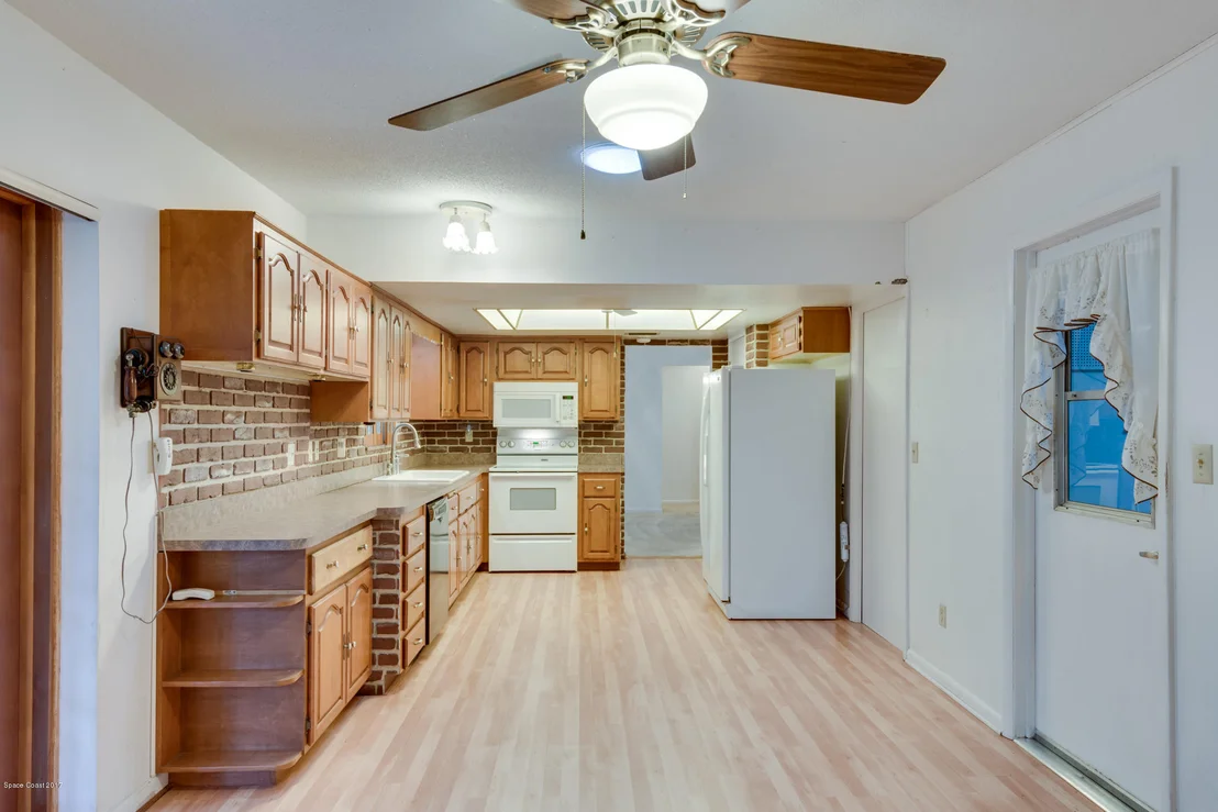 Photo of 385 Yuma Drive