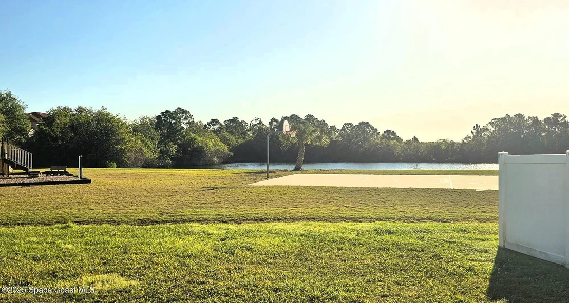 Photo of 2264 Bayhill Drive
