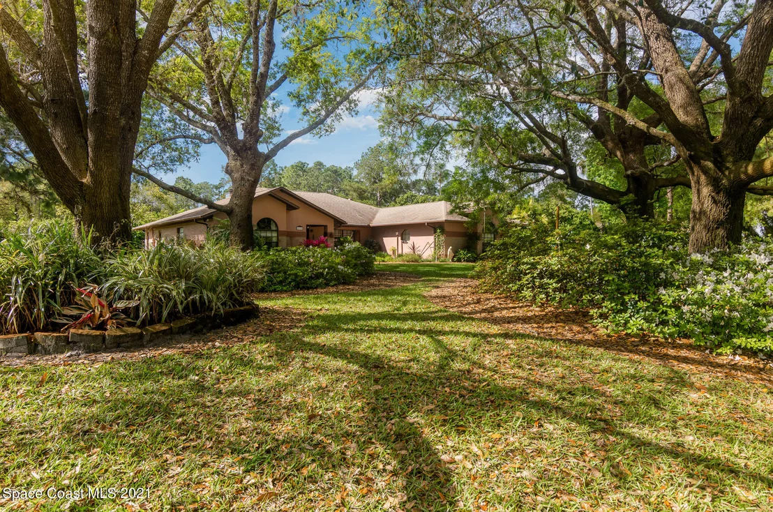 Photo of 5395 Amy Way