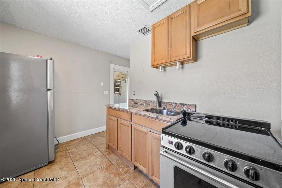 Photo of 2320 Abalone Avenue