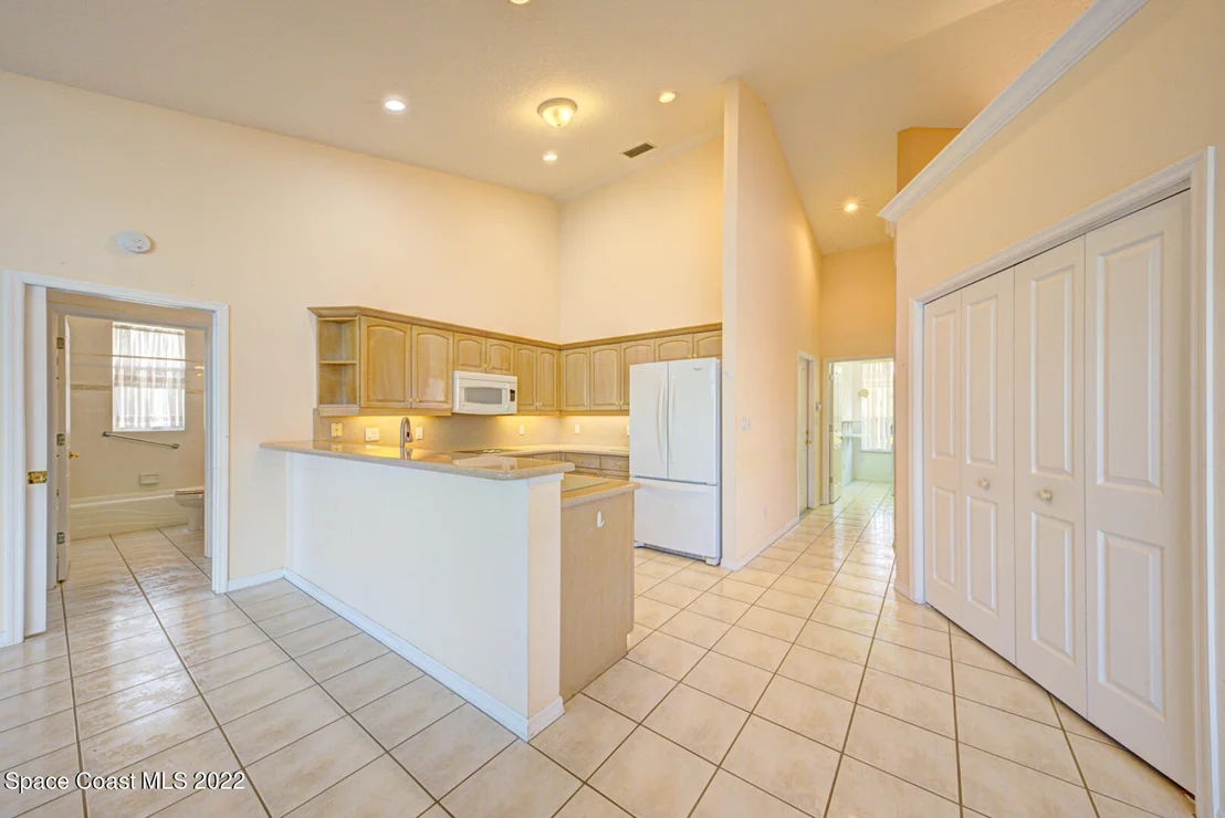 Photo of 1004 Fieldstone Drive