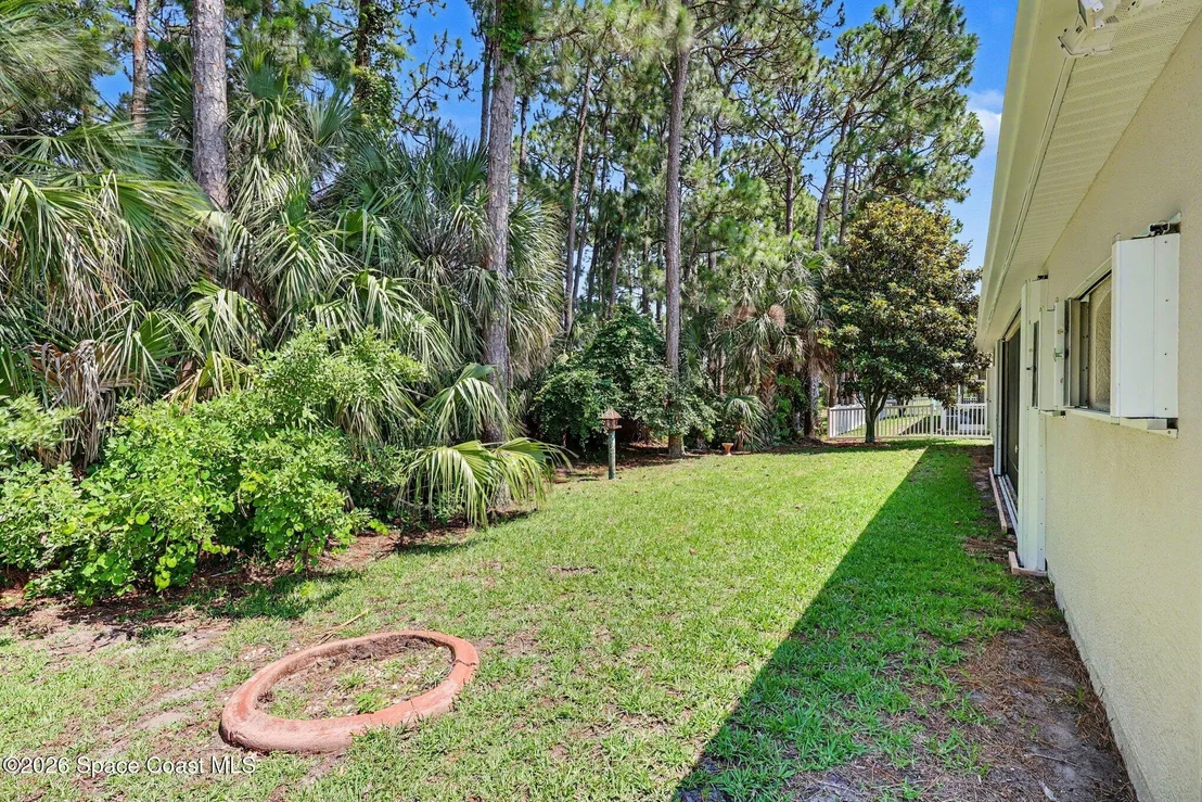 Photo of 296 Tunbridge Drive