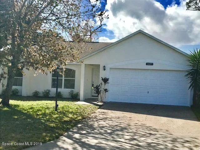 Photo of 1027 Hibiscus Street