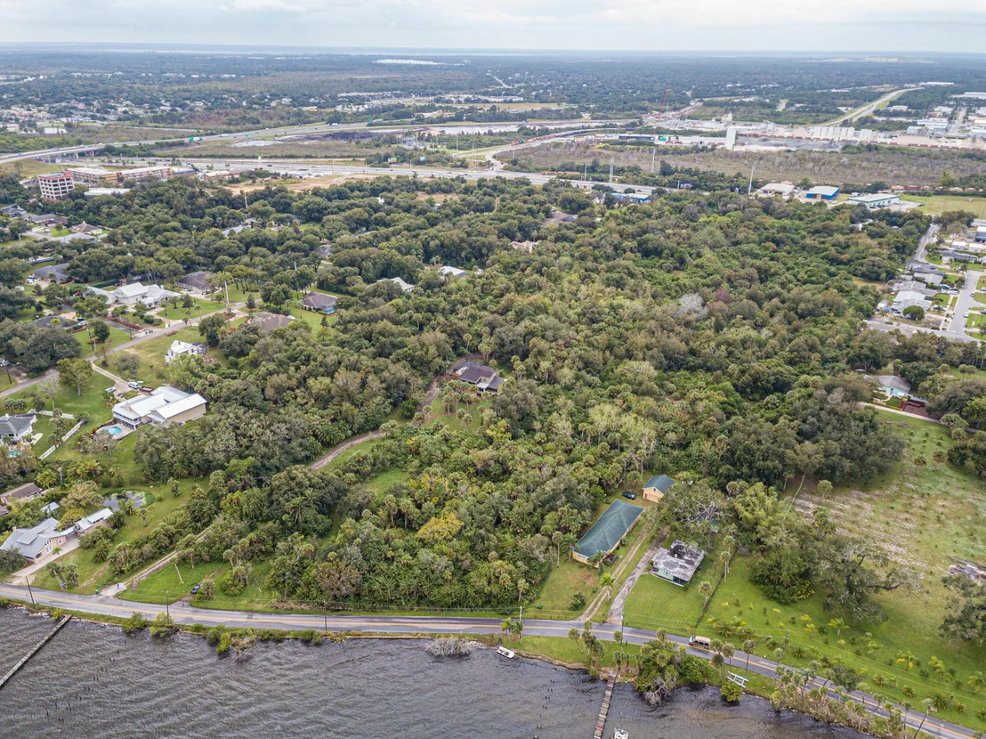 Photo of 3477 Indian River Drive N