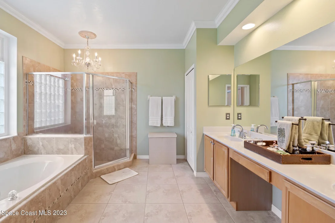 Photo of 5847 Arlington Circle
