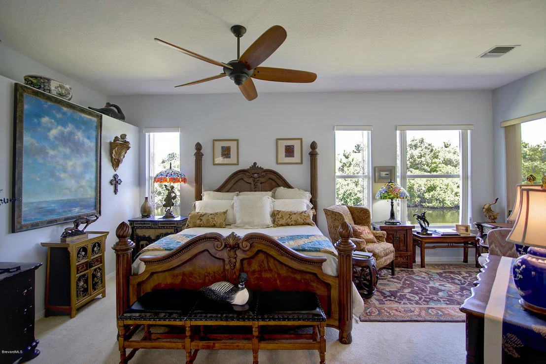 Photo of 931 Palm Brook Drive