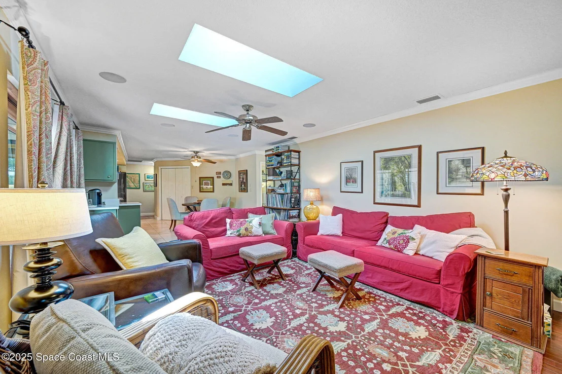 Photo of 847 Kerry Downs Circle