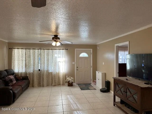Photo of 1521 Arnold Drive