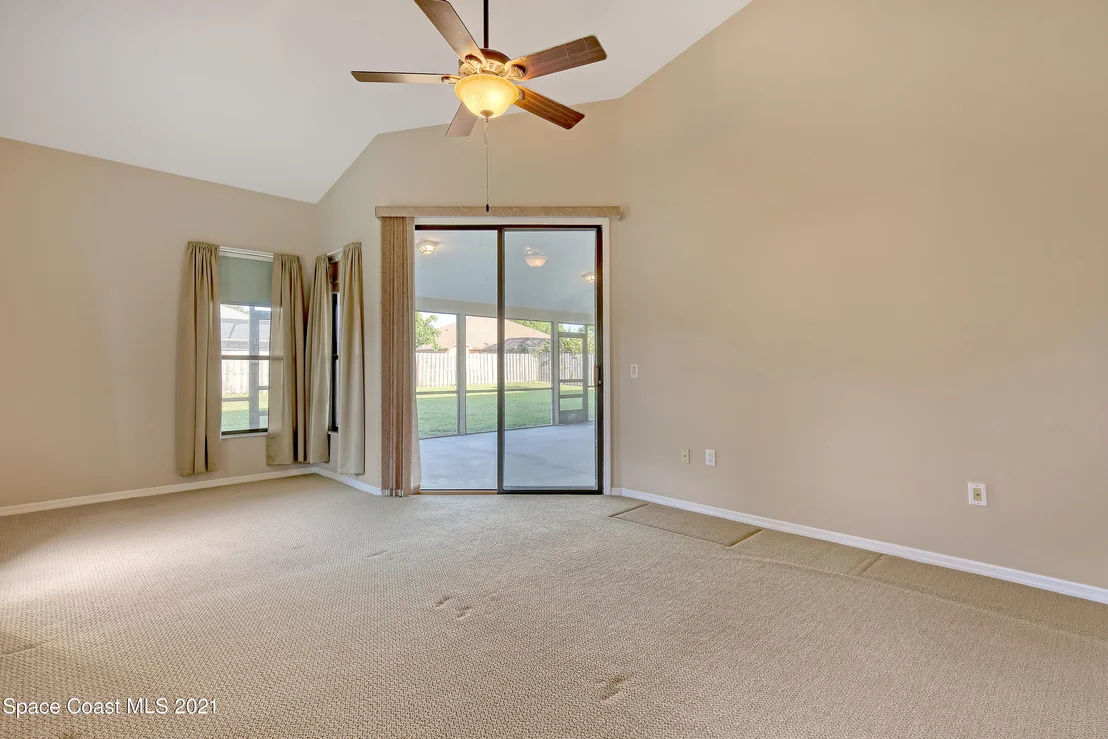 Photo of 1461 Wellington Circle