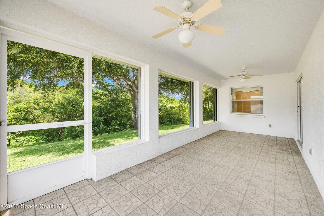 Photo of 3990 Tangle Drive