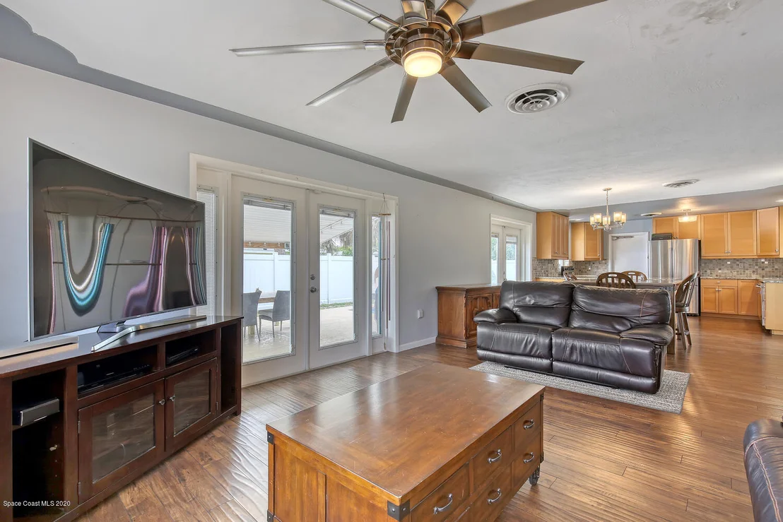 Photo of 100 Surry Lane