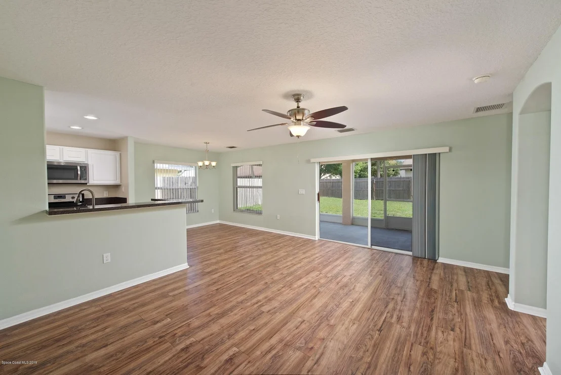 Photo of 1768 Palm Ridge Road