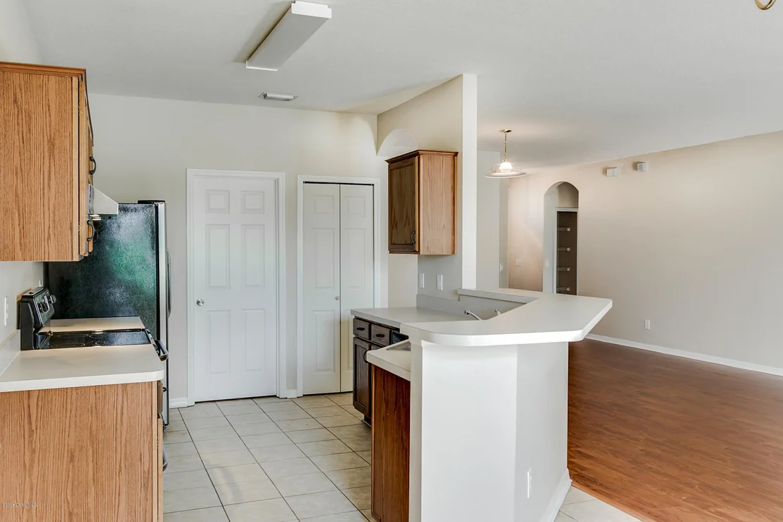 Photo of 621 Cressa Circle