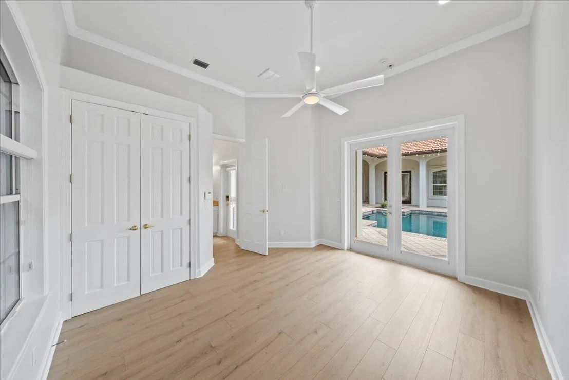 Photo of 405 Newport Drive