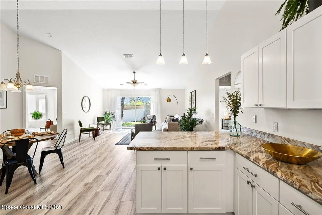Photo of 259 Jeannie Drive