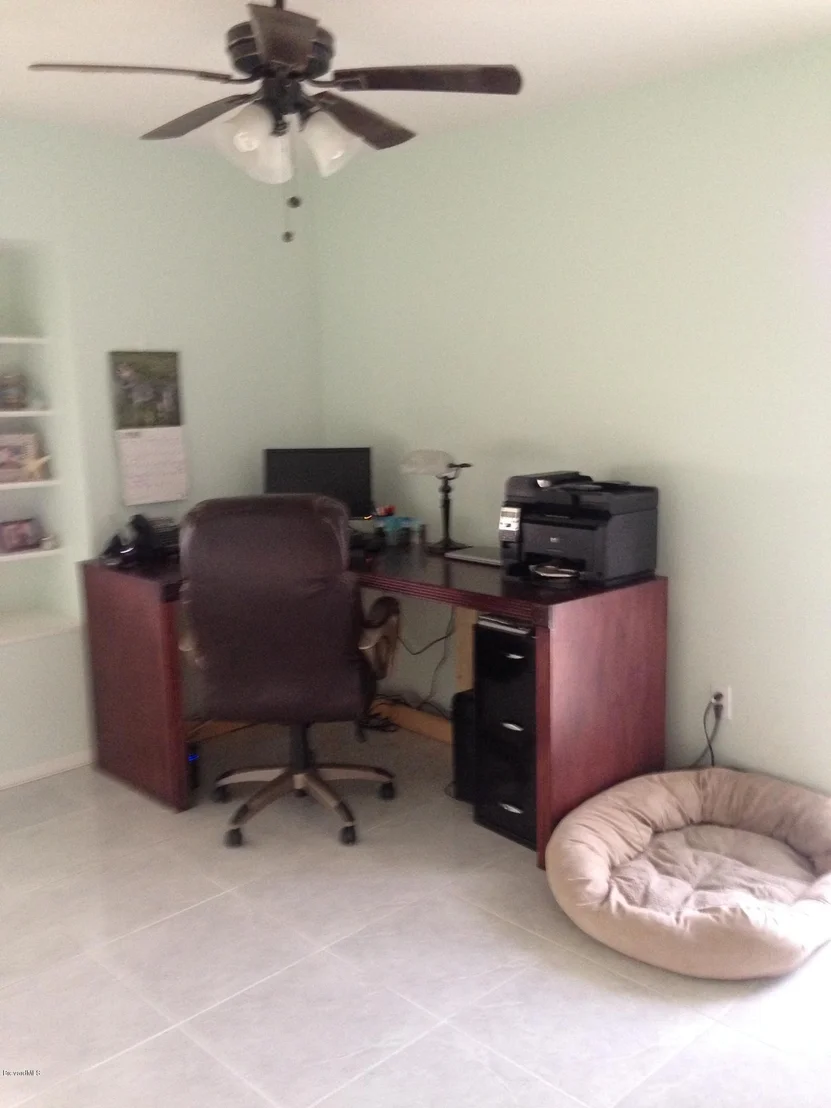 Photo of 3082 NE Garden Terrace