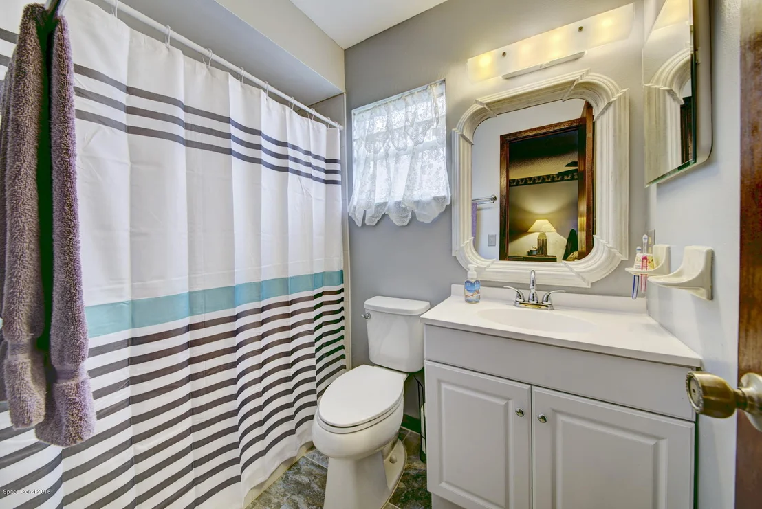 Photo of 1008 Sycamore Drive