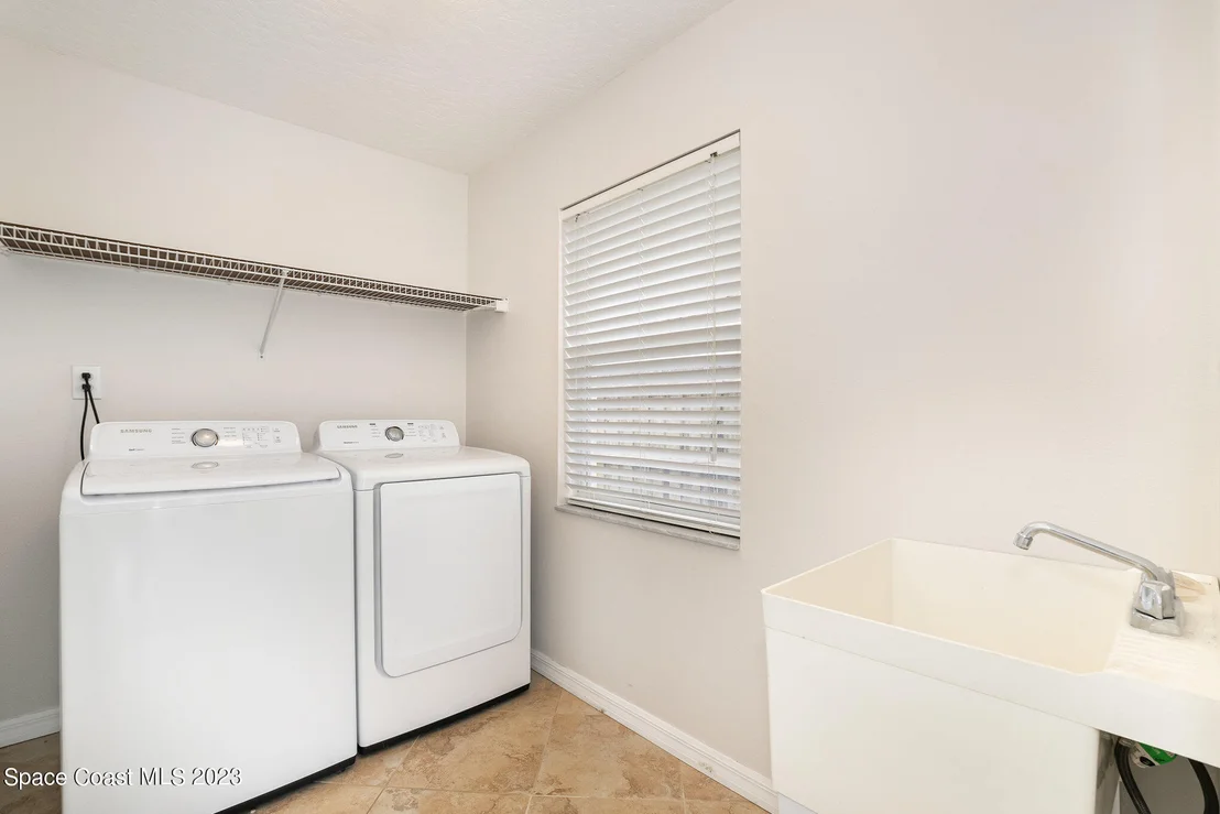 Photo of 1682 Rustic Way