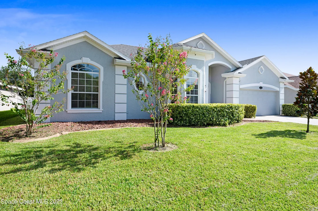 Photo of 1421 Whitman Drive