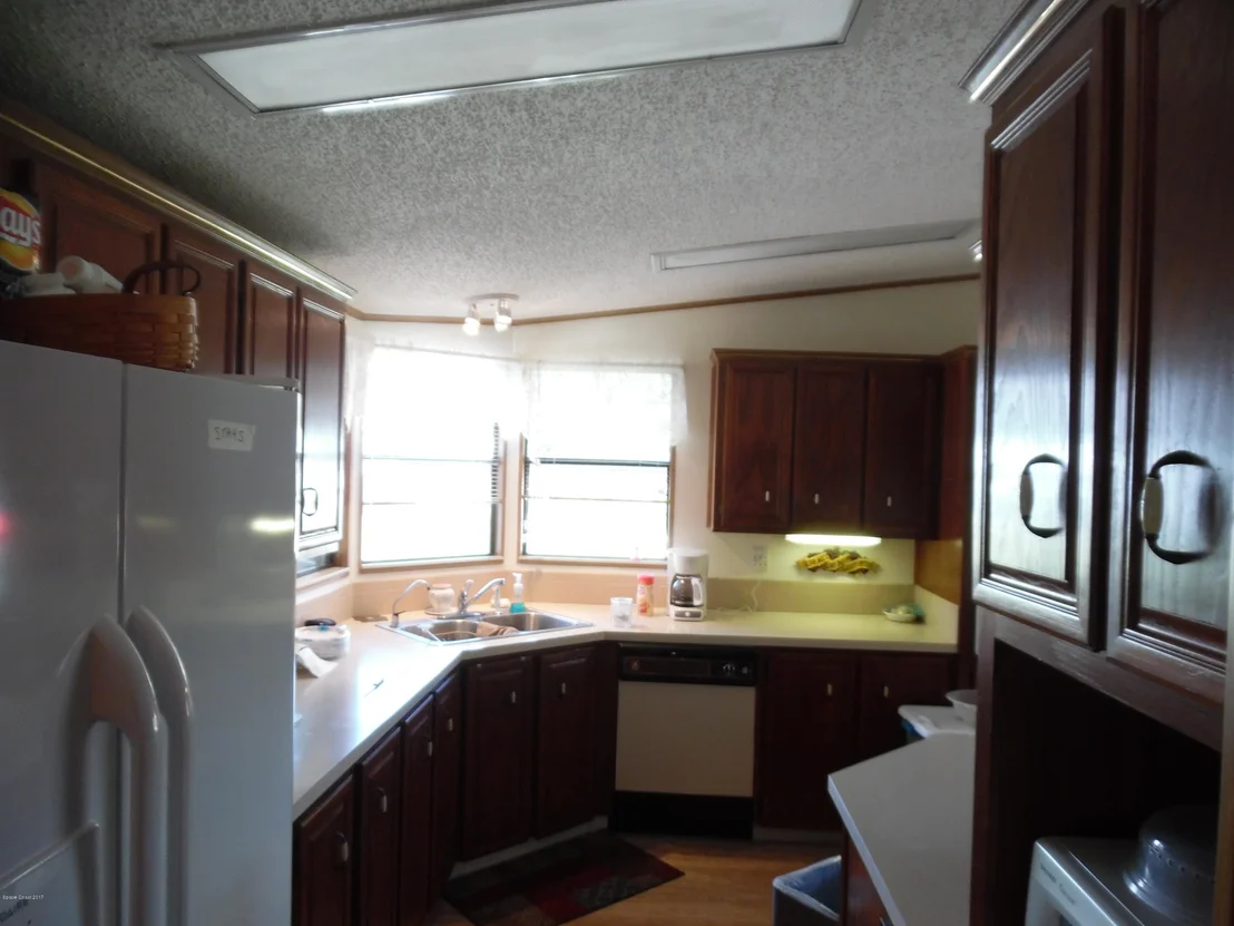 Photo of 5635 Algonquin Place