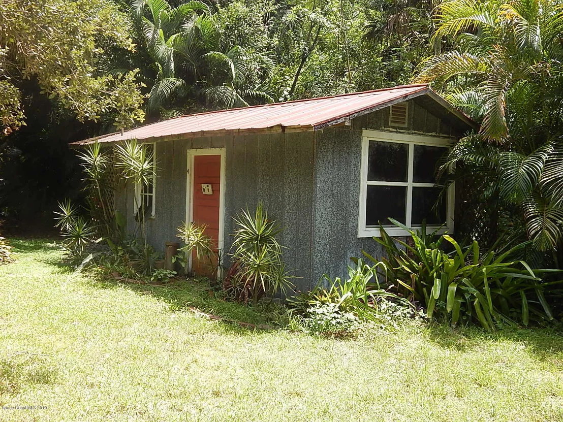Photo of 245 Gray Road