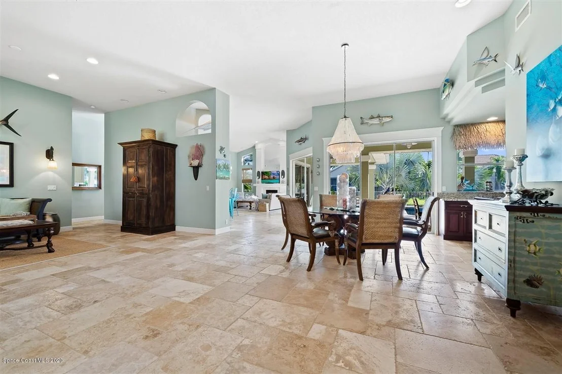 Photo of 840 Peregrine Drive