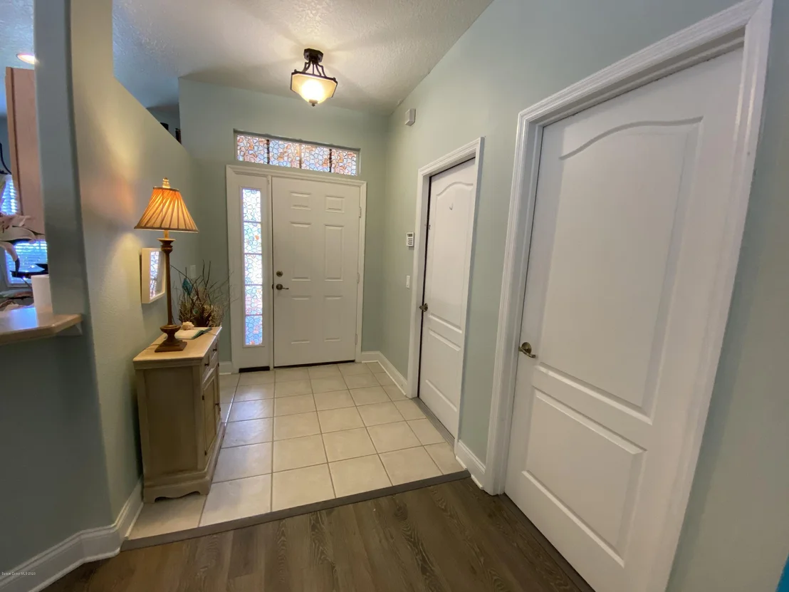 Photo of 2291 Bridgeport Circle
