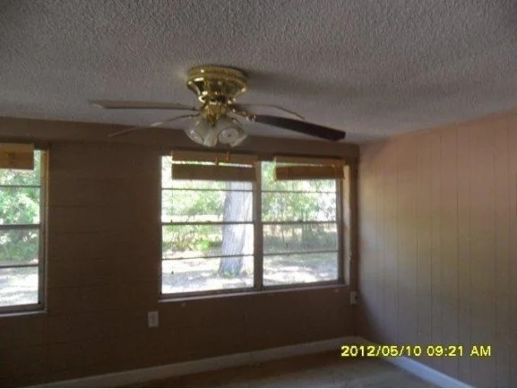 Photo of 2549 Pine