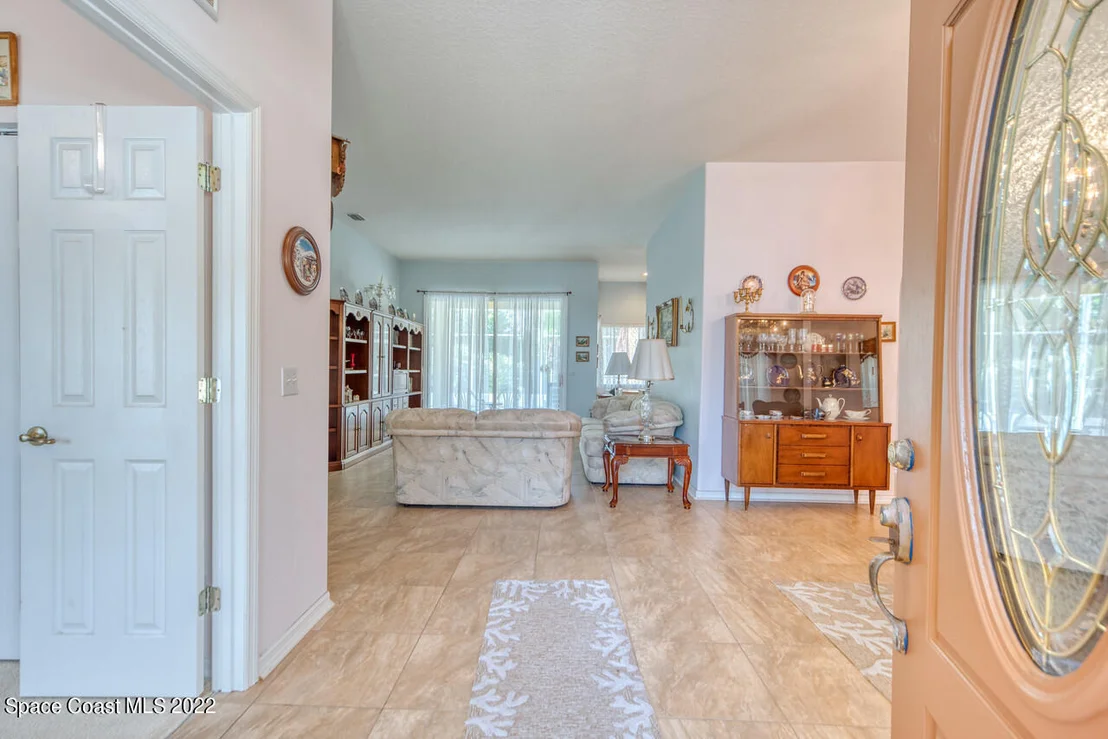 Photo of 4758 Alamanda Drive