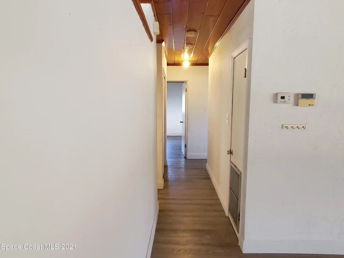 Photo of 2511 Vernon Drive NE