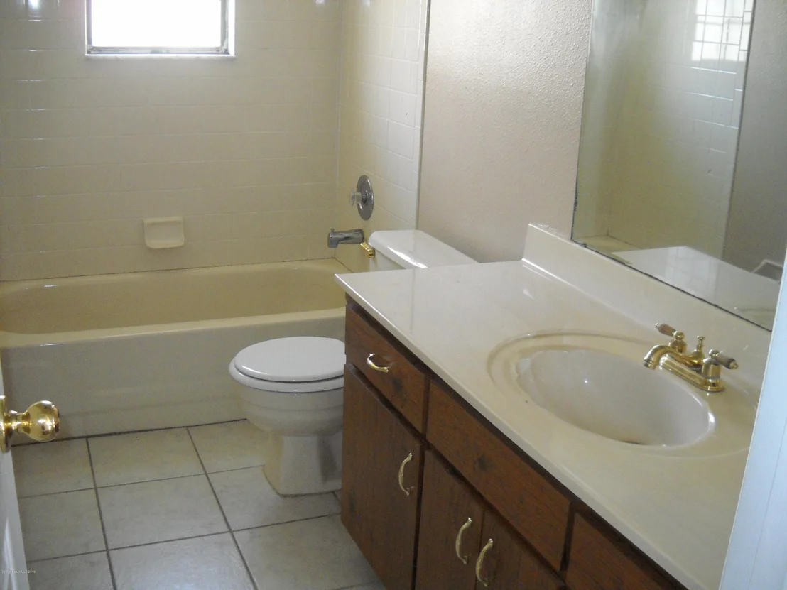 Photo of 5113 Holden Road